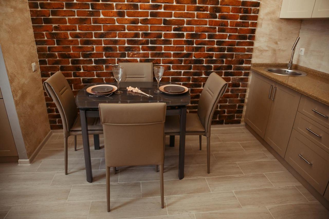 Апартаменты Центр Uman Square Apartment Exterior foto