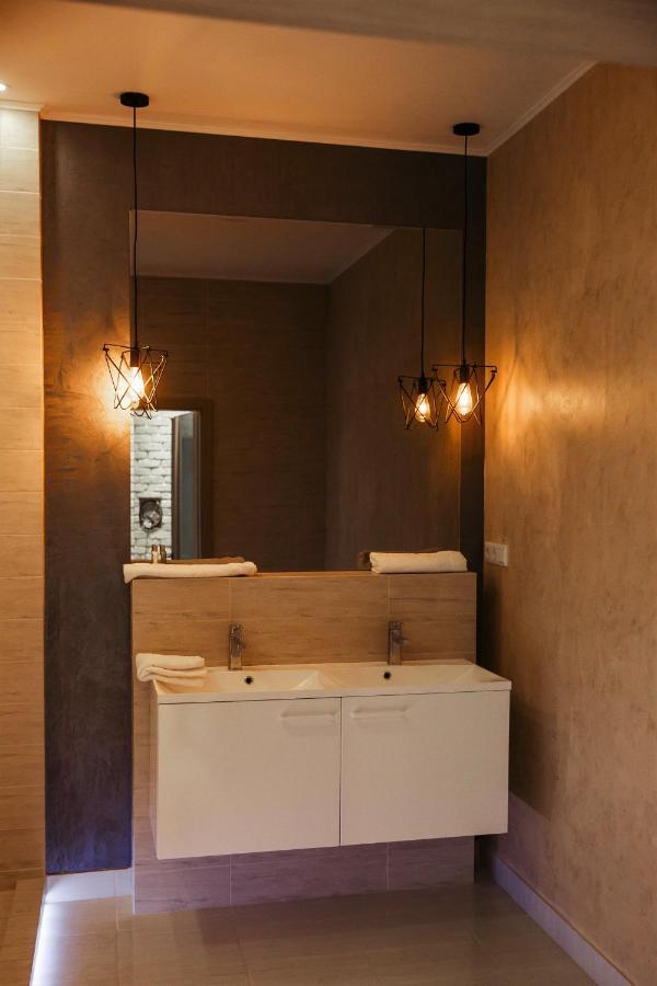 Апартаменты Центр Uman Square Apartment Exterior foto